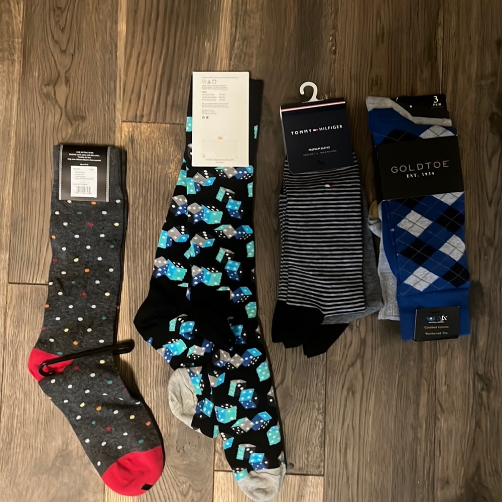 6 pack of assorted dress socks